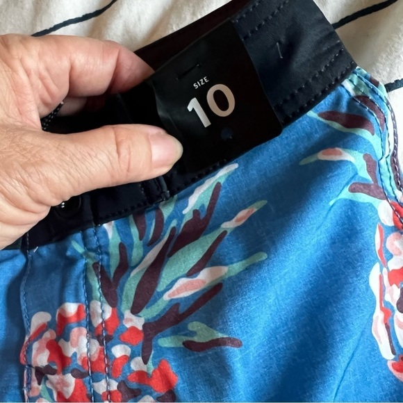RIPCURL Boy’s Board Shorts NWOT SZ 10 - Picture 6 of 7